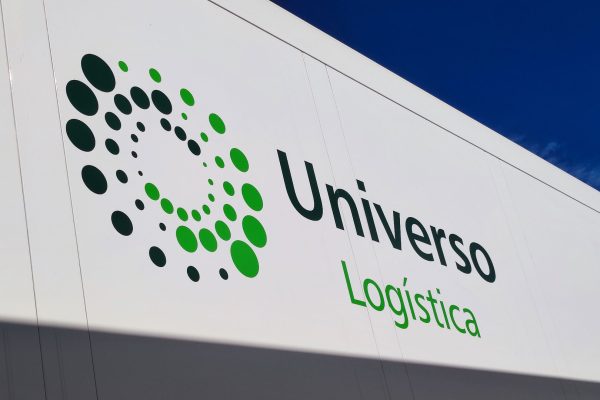 first-home-slider-universologistica